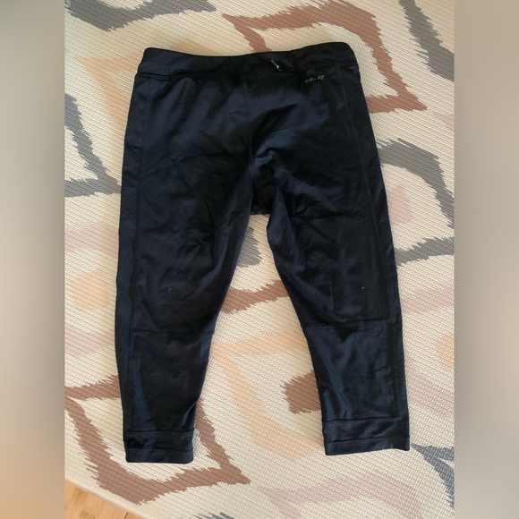 Nike/ Old Navy Activewear Bundle - Picture 4 of 7